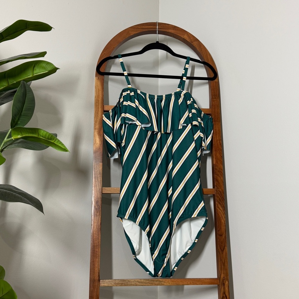 ModCloth 1X Green White Ruffle Striped Off The Shoulder One Piece Bathing Suit - Picture 2 of 9